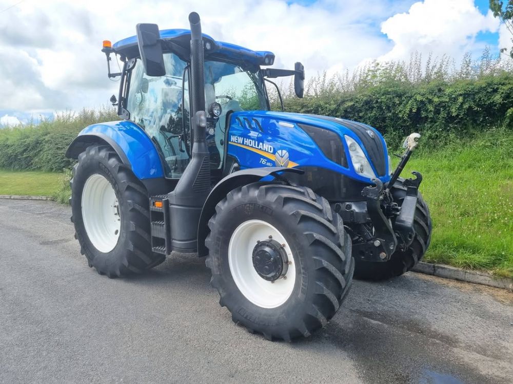 New Holland T6.180