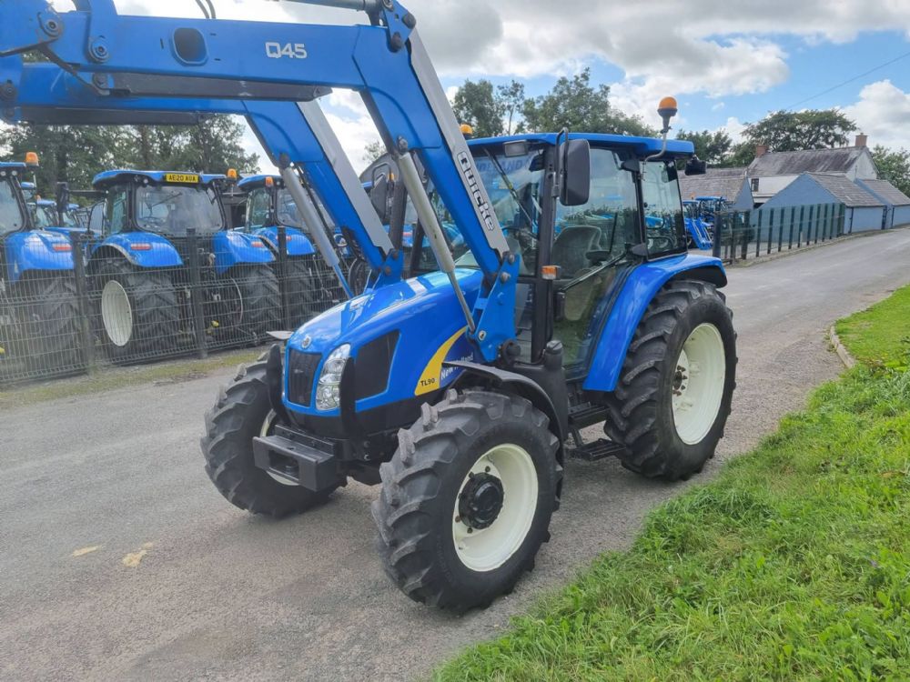 New Holland Tl90a