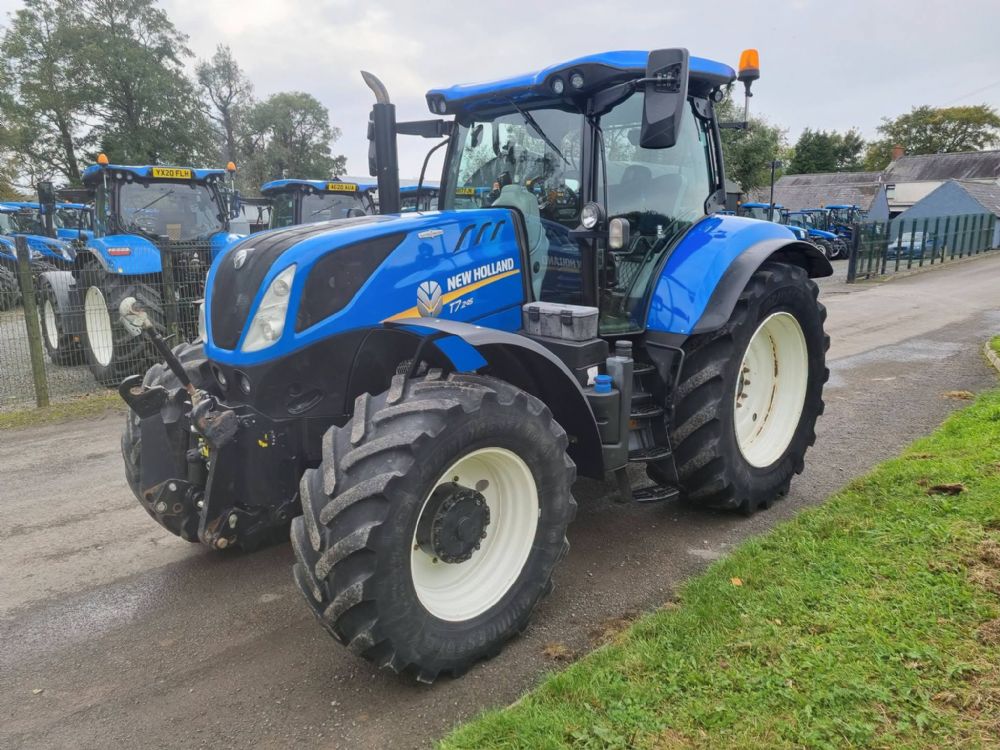 New Holland T7.245
